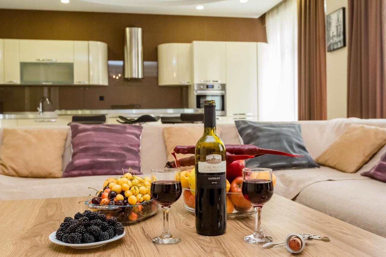 Rustaveli Residence III ティビリシ エクステリア 写真