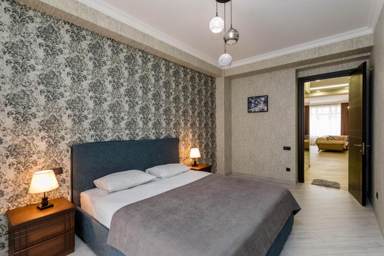 Rustaveli Residence III ティビリシ エクステリア 写真