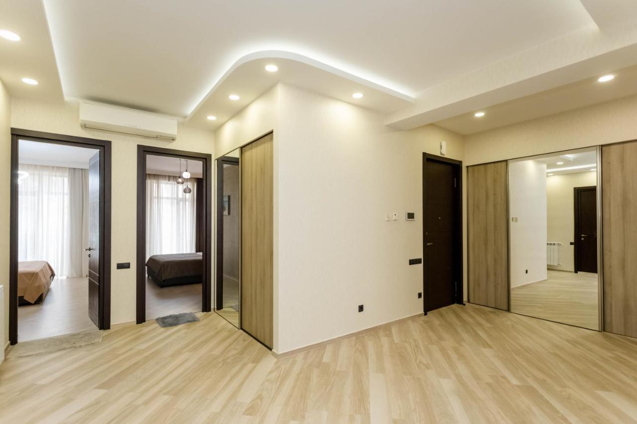 Rustaveli Residence III ティビリシ エクステリア 写真